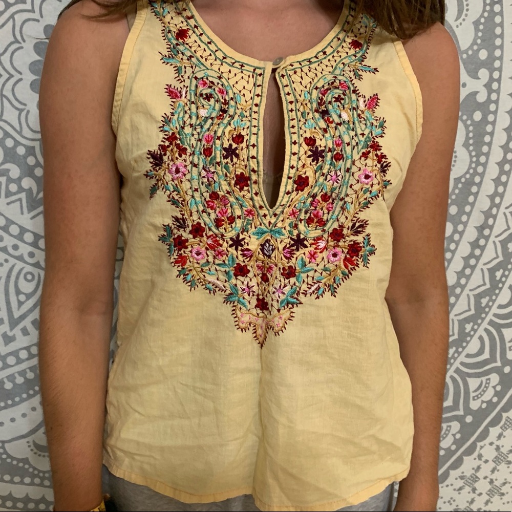 Embroidered tank top